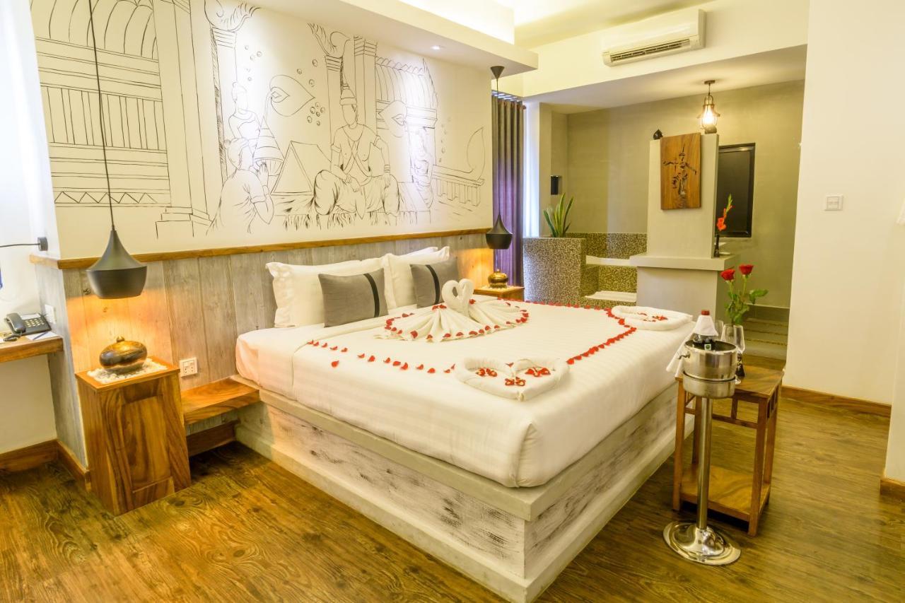 Double Leaf Boutique Hotel Phnom Penh Esterno foto