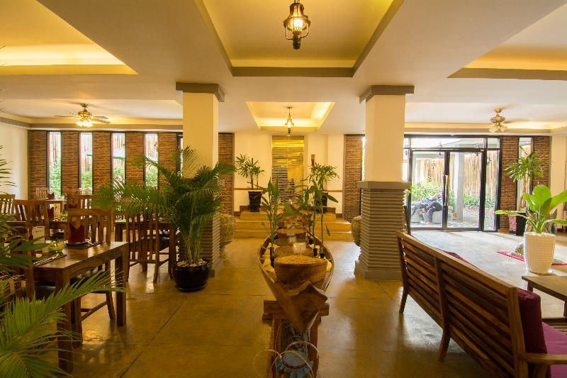 Double Leaf Boutique Hotel Phnom Penh Esterno foto