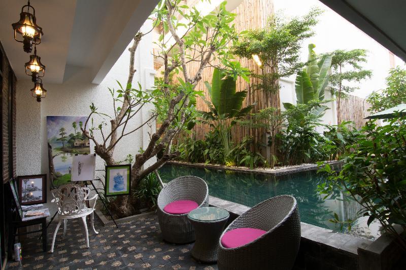 Double Leaf Boutique Hotel Phnom Penh Esterno foto